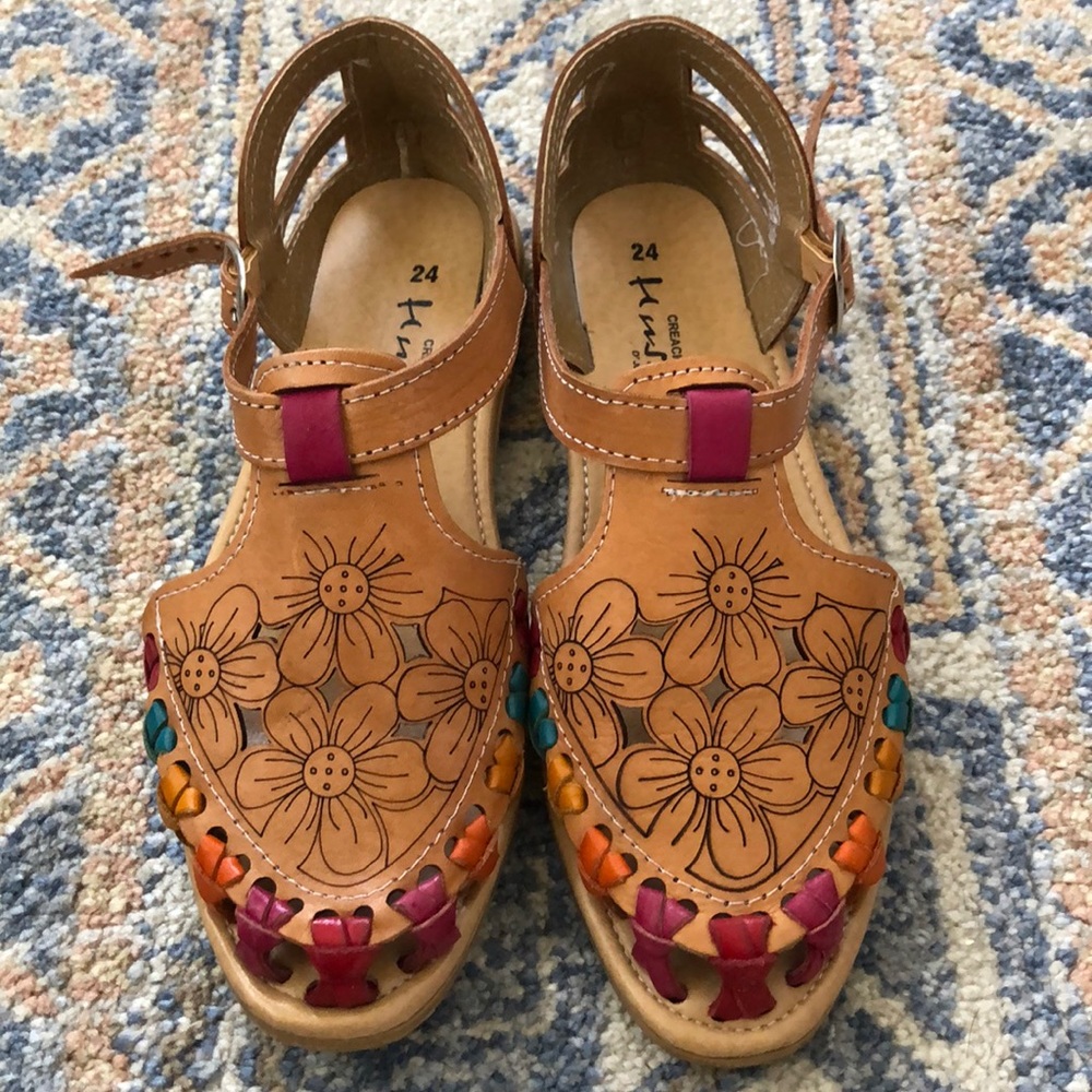 Handmade colorful huaraches women’s size 6.5-7